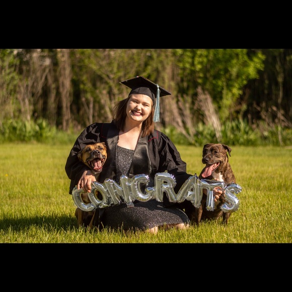 Meet Your Posher! - Picture 4 of 4